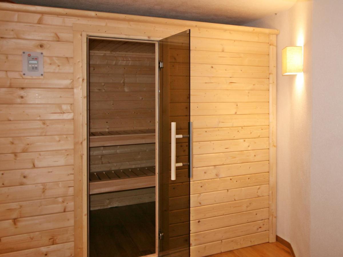 Holiday Home Happy By Interhome Eben Im Pongau Exterior foto