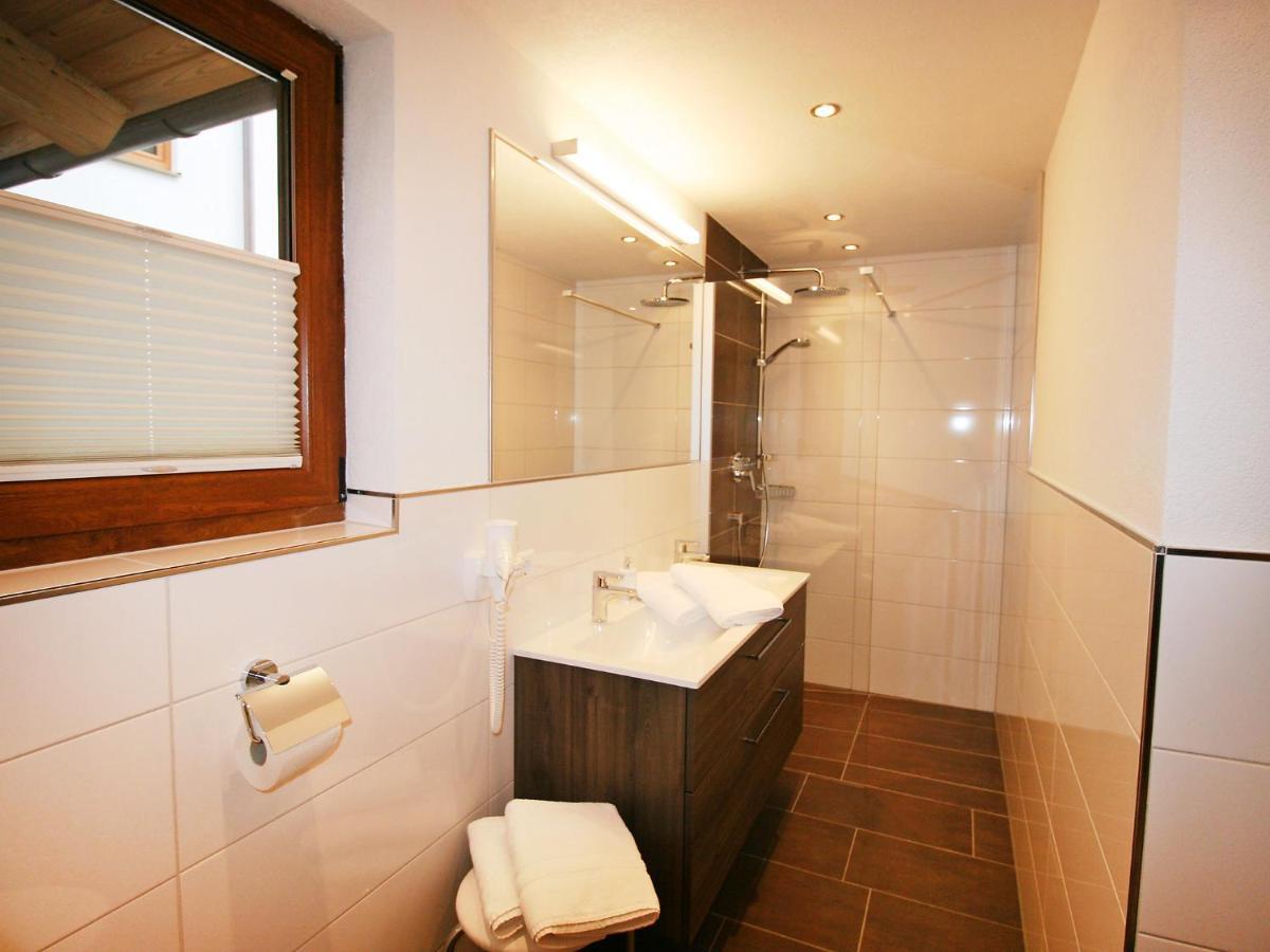 Holiday Home Happy By Interhome Eben Im Pongau Exterior foto